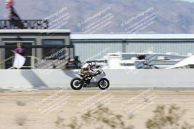 media/Oct-05-2025-CVMA (Sun) [[beeef4f201]]/Race 10-Formula Lightweight Twins Shootout/